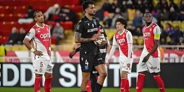 法甲保级冲冠战前瞻：欧塞尔主场求生 VS 马赛客场争冠，谁能掌控赛季走向？